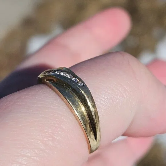 10K Yellow Gold Imitation Bypass Diamond Channel Set Men's Band Ring Size 9.75